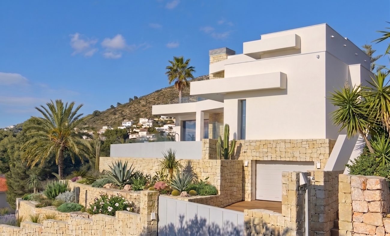 Villa El Portet — fachada a la calle